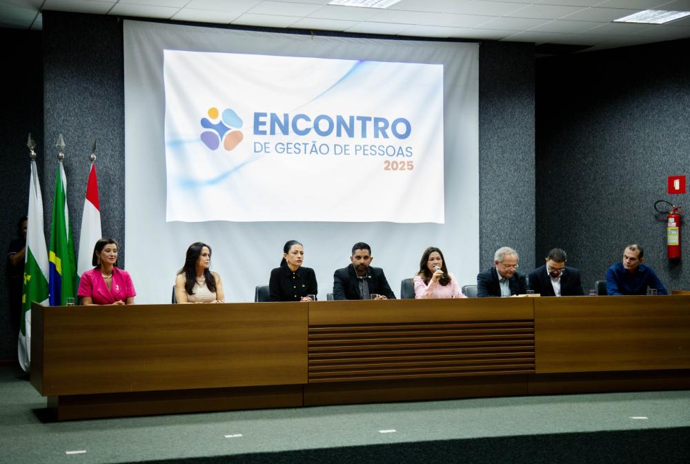 Capa da notícia: Cuidar de quem cuida: Encontro de Gestão de Pessoas celebra o servidor e valoriza o bem-estar no trabalho